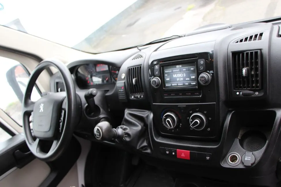 Peugeot Boxer 2.0 Hdi Euro6 Airco CruisContr. Garantie Image 11